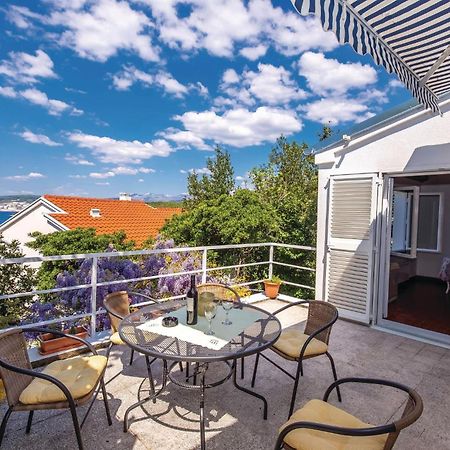 2 Bedroom Beautiful Home In Kraljevica Εξωτερικό φωτογραφία