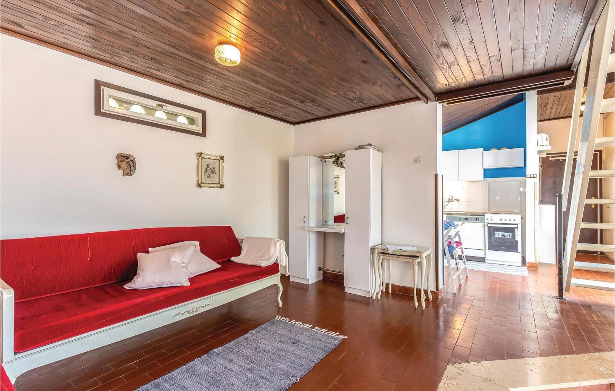 2 Bedroom Beautiful Home In Kraljevica Εξωτερικό φωτογραφία